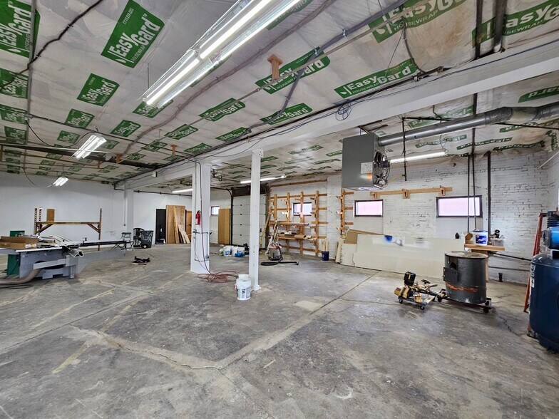 More Photos Of 477B Hasbrouck Ave, Kingston Manufacturing For Lease