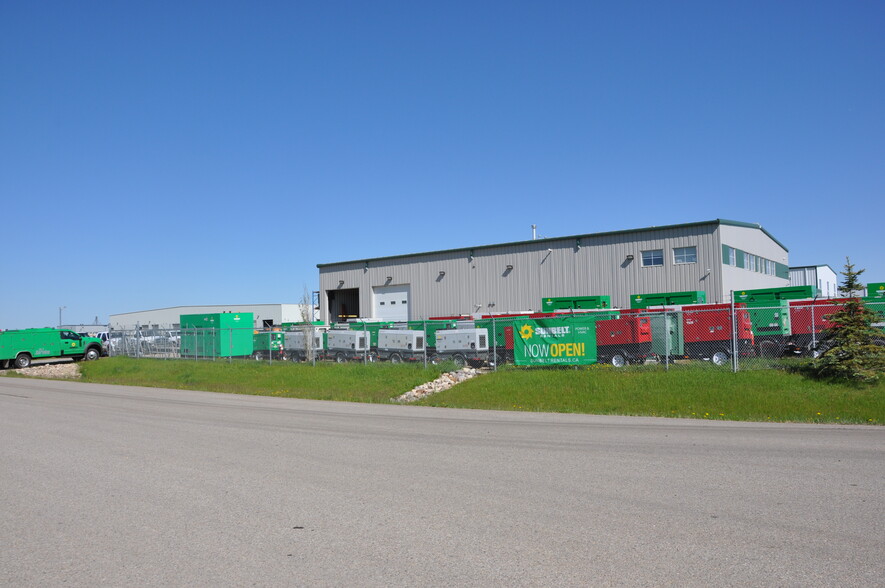 More Photos Of 7002 39th St, Leduc Manufacturing For Sale