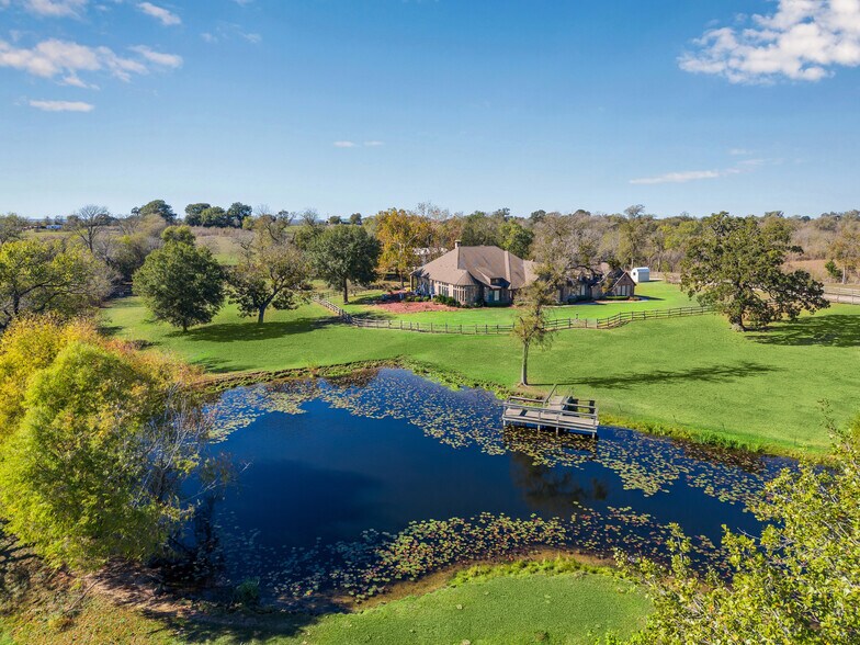 More Photos Of 16372 Highway 6, Navasota Specialty For Sale