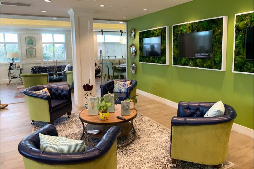 More Photos Of 10230 W State Road 84, Davie Unknown For Lease