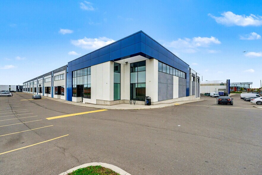 More Photos Of 20 Lightbeam Ter, Brampton Warehouse For Sale