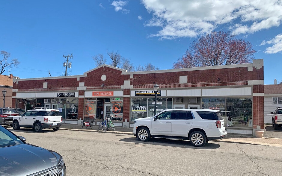 15200 - 15216 Charlevoix St  