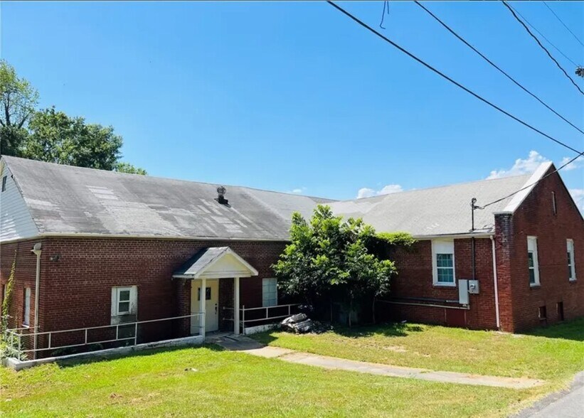 More Photos Of 1303 Gaston Ave, Gastonia Religious Facility For Sale