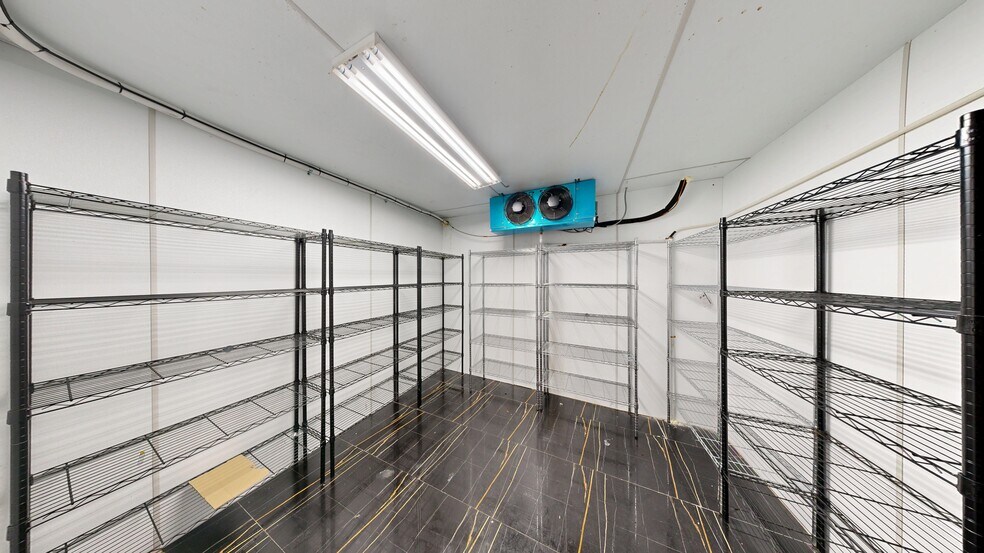 More Photos Of 127 Bedford Ave, Brooklyn Storefront Retail Office For Lease