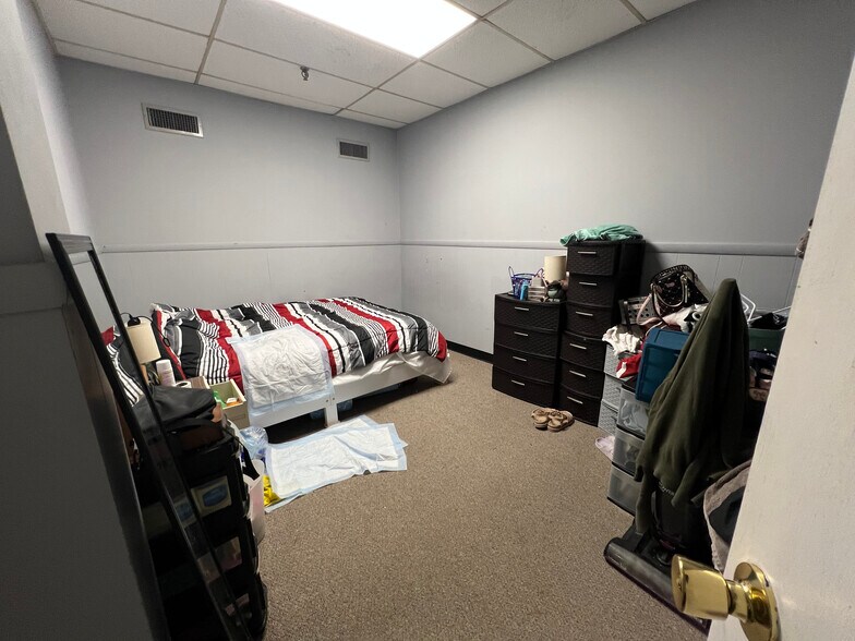 More Photos Of 451 Market St, Elmira Apartments For Sale