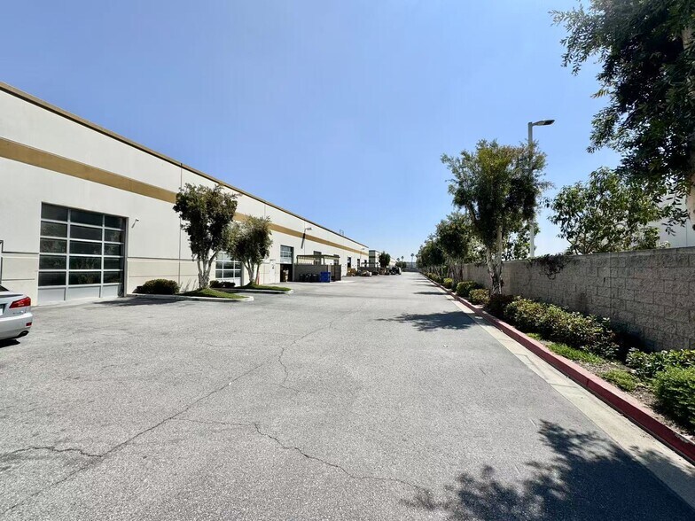 More Photos Of 909 S Cucamonga Ave, Ontario Warehouse For Sale