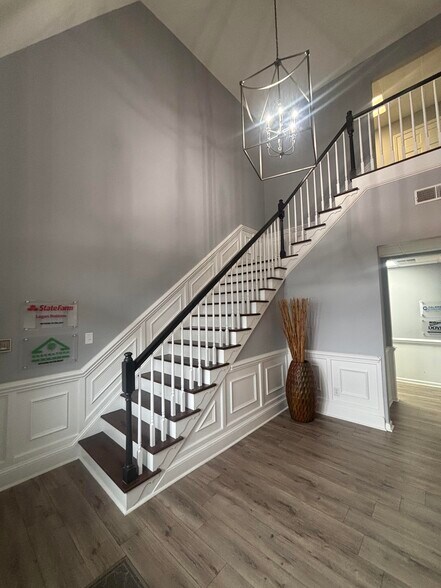 More Photos Of 508 Arbor Hill Rd, Kernersville Office For Lease