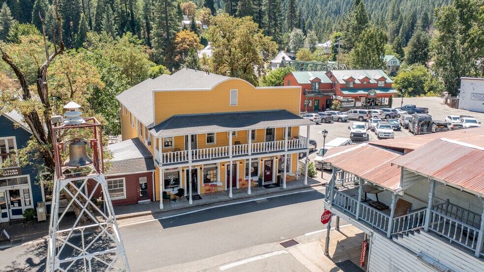 More Photos Of 200 Main St, Downieville Storefront Retail Residential For Sale