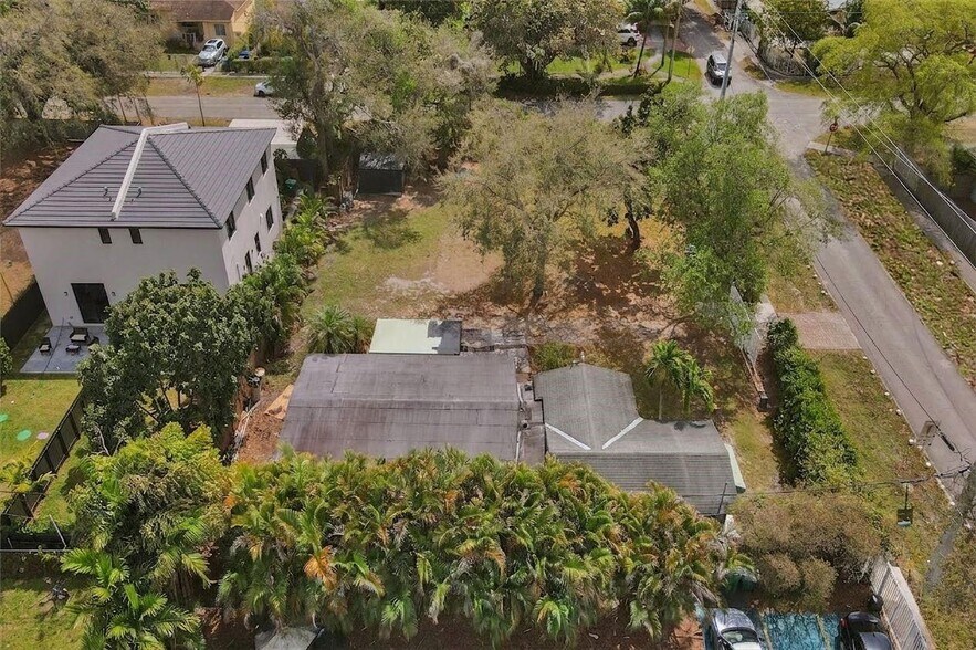 More Photos Of 11809 NE 1st Ave, Miami Land For Sale