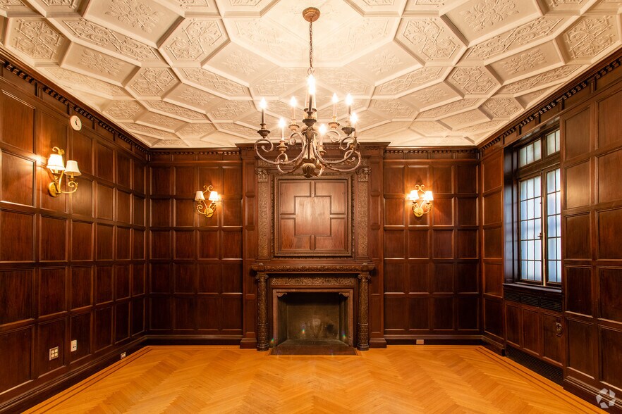 More Photos Of 819-821 E Main St, Richmond Loft Creative Space For Lease