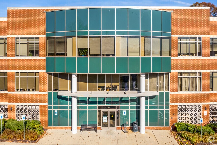 More Photos Of 995 N Prince Frederick Blvd, Prince Frederick Medical For Lease