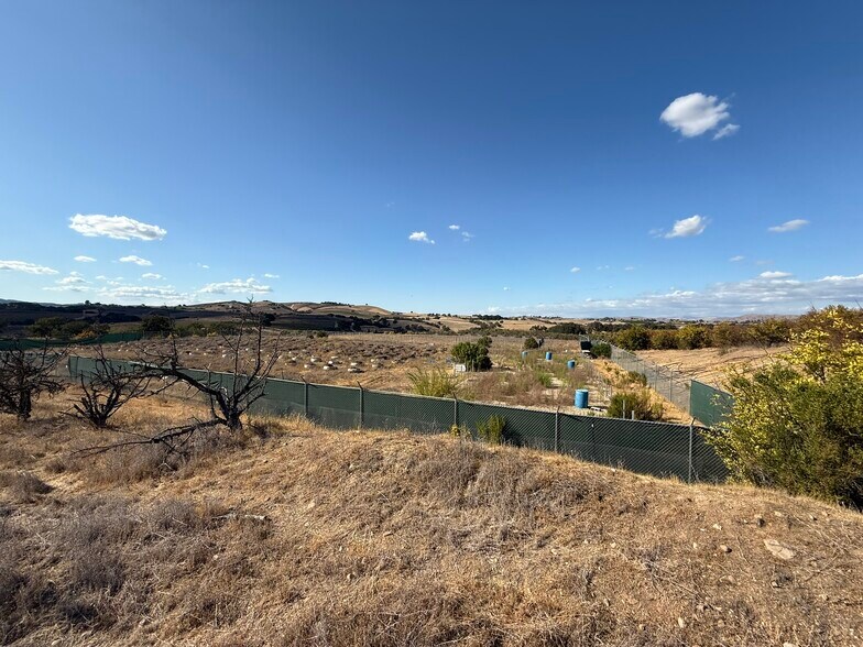 More Photos Of 27 Wellsona Rd, Paso Robles Land For Sale