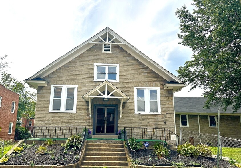 More Photos Of 346 Denison St, Baltimore Religious Facility For Sale