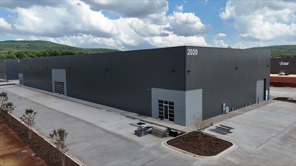 Primary Photo Of 2000 Bob Wade NW ln, Huntsville Warehouse For Lease