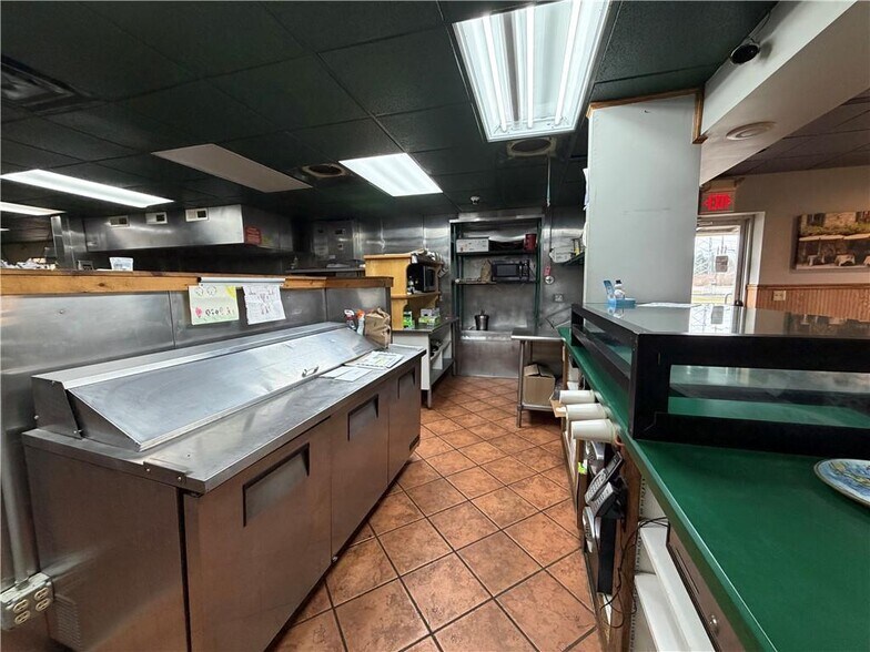 More Photos Of 455 Old Ithaca Rd, Horseheads Restaurant For Sale