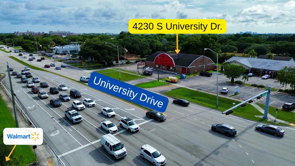 More Photos Of 4230 University Dr, Fort Lauderdale Storefront For Sale