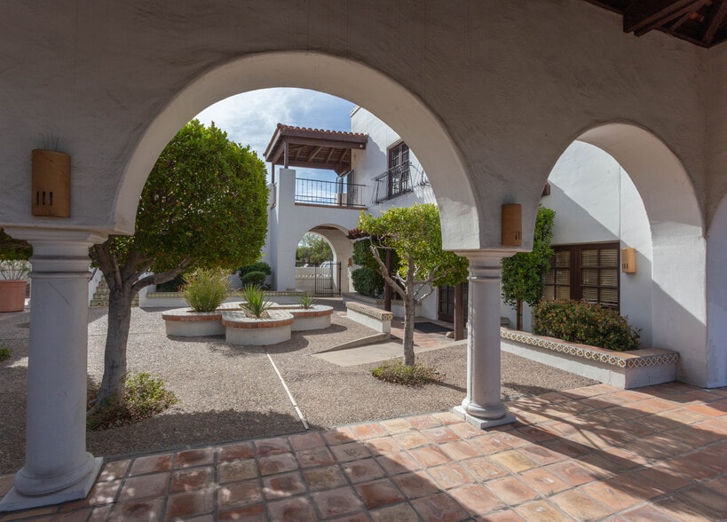 More Photos Of 1825-1845 E Northern Ave, Phoenix Office For Lease