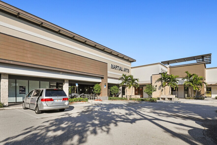 More Photos Of 19575-19635 State Road 7, Boca Raton Unknown For Lease