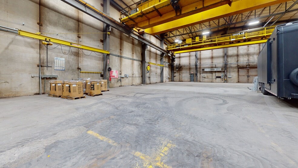 More Photos Of 215 Main St, Superior Manufacturing For Lease