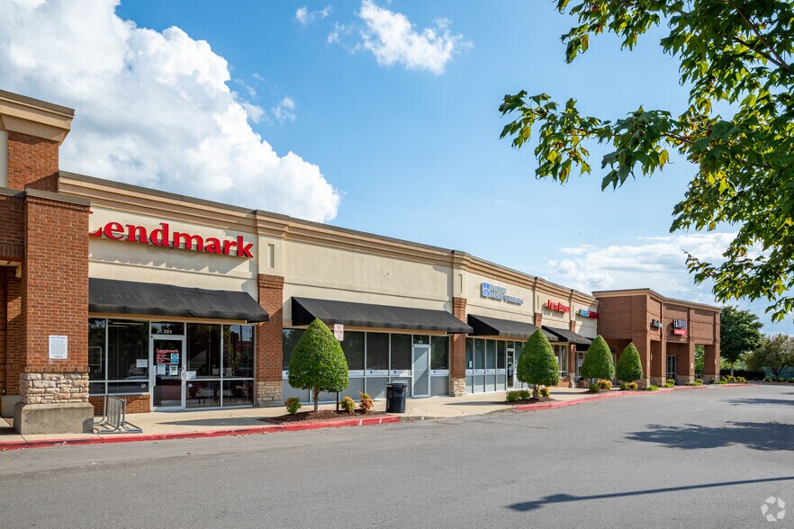 More Photos Of 1483 Nashville Pike, Gallatin General Retail For Lease
