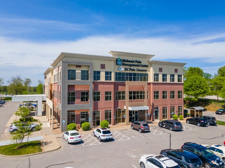 More Photos Of 200 NE Missouri Rd, Lee's Summit Office For Sale