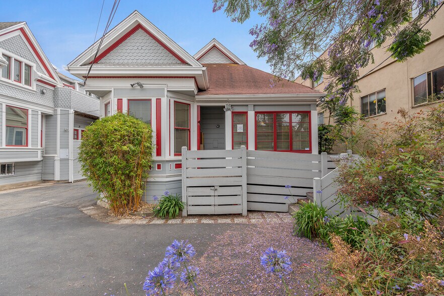 More Photos Of 2424-2428 Dwight Way, Berkeley Medical For Lease