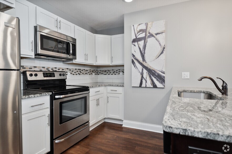 More Photos Of 526 Superior Ave E, Cleveland Apartments For Lease