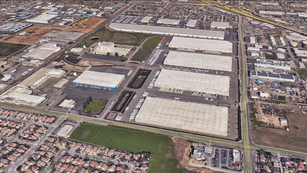 More Photos Of 1215 E Whitmore Ave, Modesto Warehouse For Lease