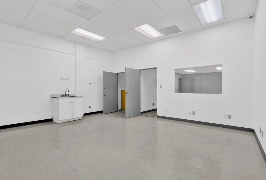 More Photos Of 16812 Red Hill Ave, Irvine Manufacturing For Sale