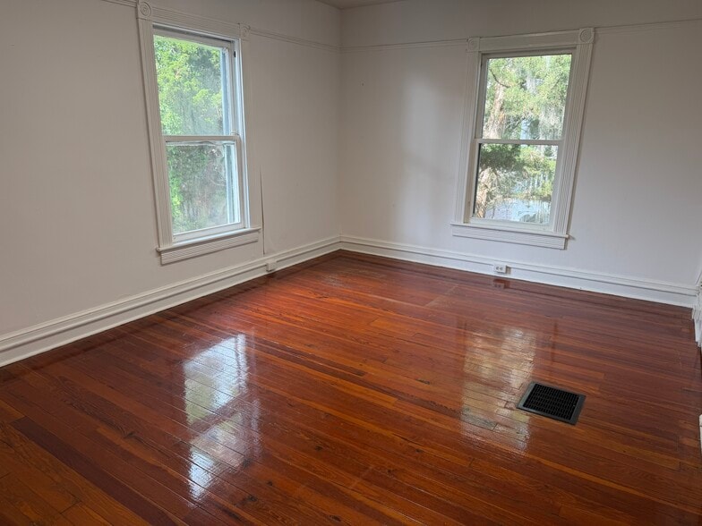 More Photos Of 5 Palm Row, Saint Augustine Specialty For Lease