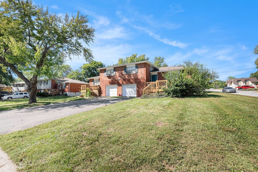 More Photos Of , Lee's Summit Multifamily For Sale