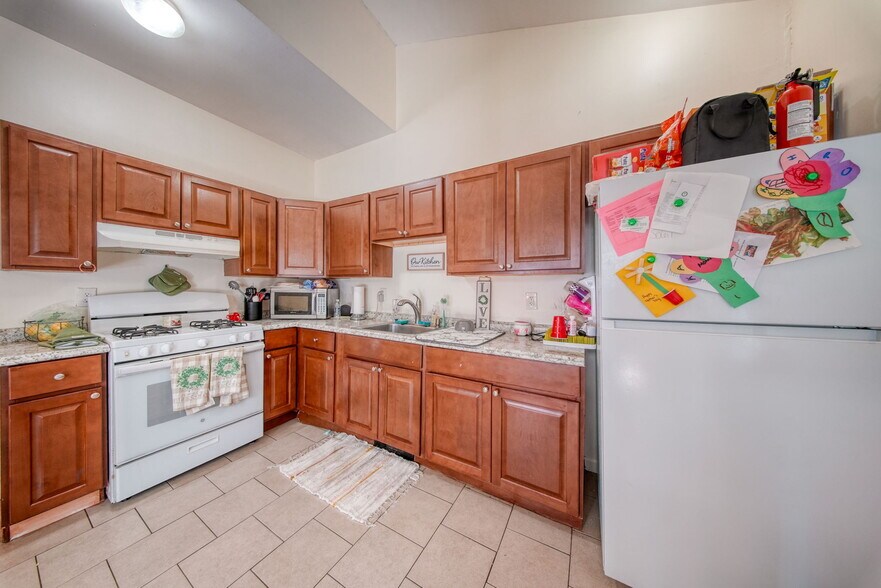 More Photos Of 100 1/2 Kingston Ave, Port Jervis Apartments For Sale