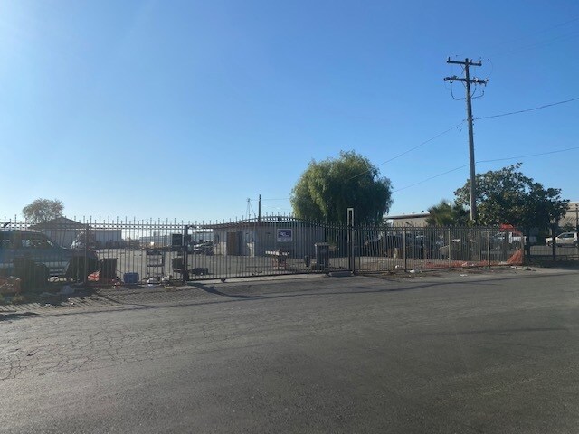 More Photos Of 3534 51st Ave, Sacramento Warehouse For Sale