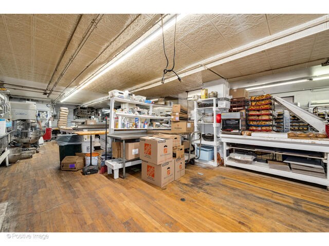 More Photos Of 2944 W Devon Ave, Chicago Apartments For Sale