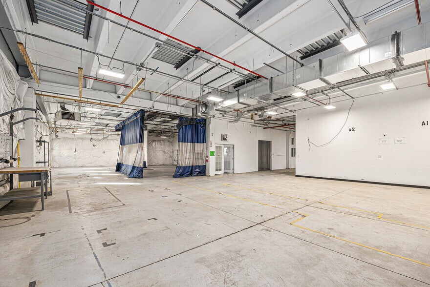 More Photos Of 1475 S Acoma St, Denver Warehouse For Sale