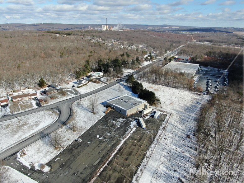 More Photos Of 178 Industrial Rd, Frackville Flex For Sale