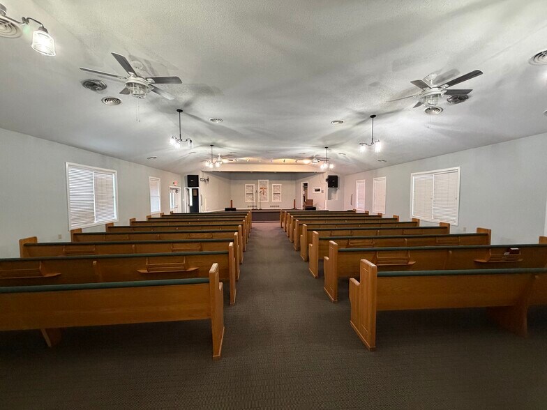 More Photos Of 11233 Lagrange Rd, Elyria Specialty For Sale