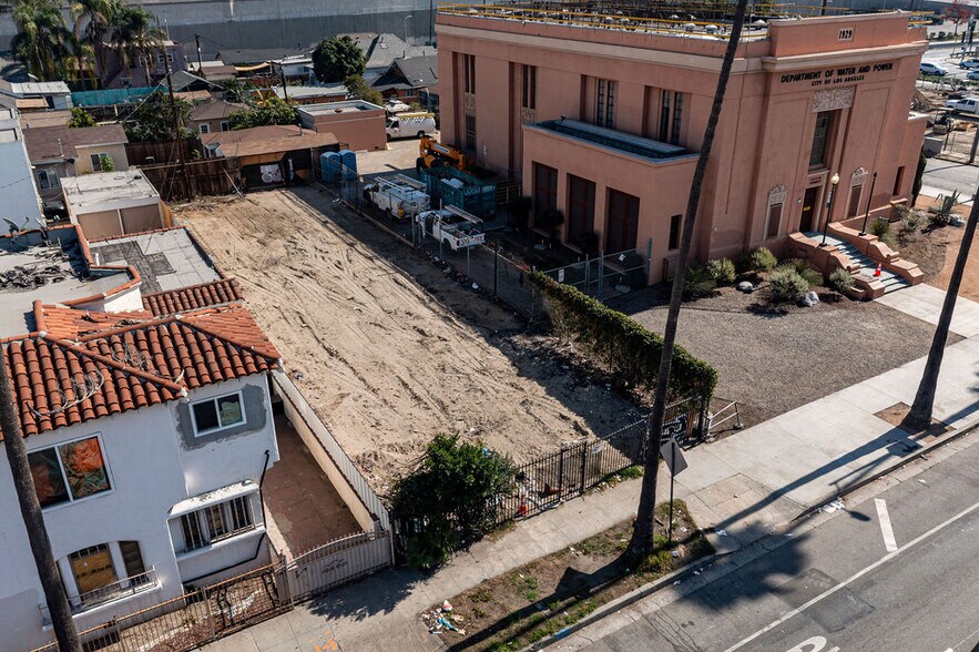 More Photos Of 5710 S Figueroa St, Los Angeles Land For Sale