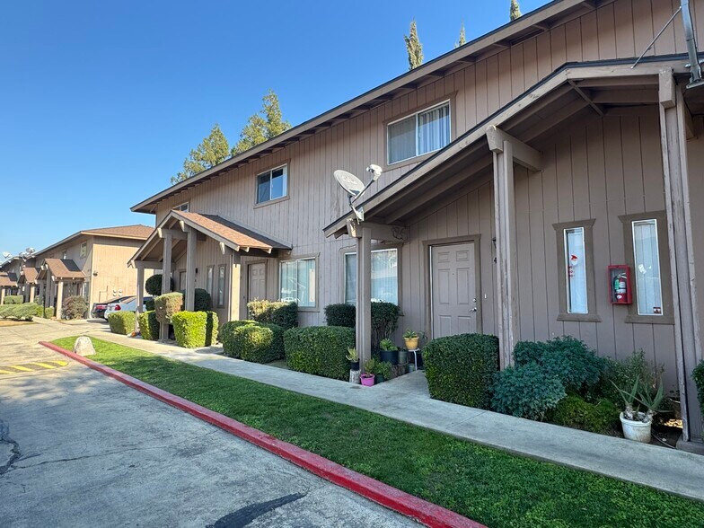 More Photos Of 2157-2175 Yosemite Pky, Merced Apartments For Sale
