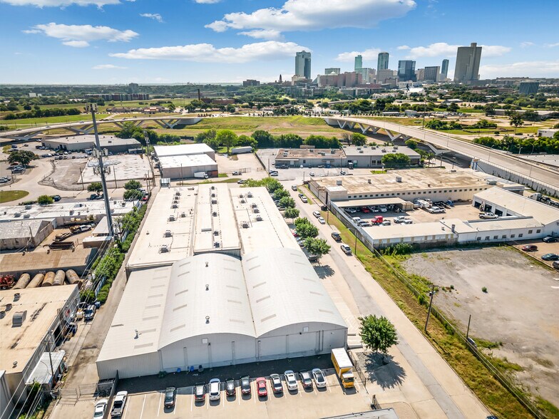 More Photos Of 201 N Rupert St, Fort Worth Office For Lease