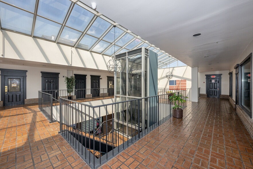 More Photos Of 125 Washington Ave, Dumont Storefront Retail Office For Lease