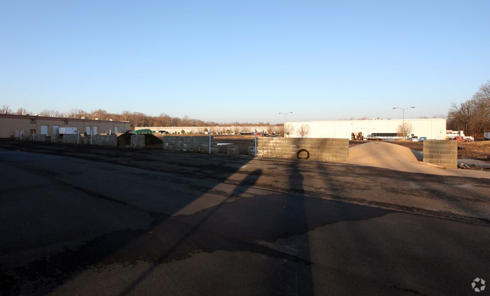 More Photos Of 401-406 Camars Dr, Warminster Township Warehouse For Sale