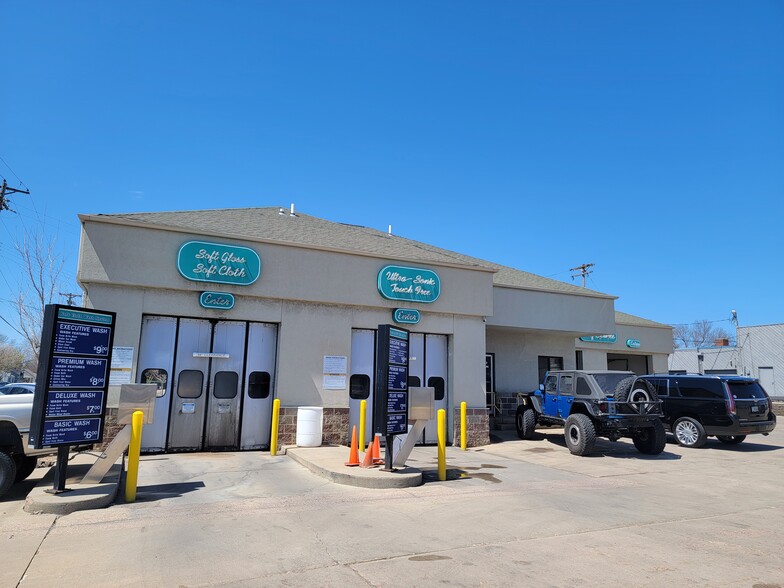 Primary Photo Of 2821 S Minnesota Ave, Sioux Falls Carwash For Sale