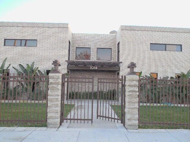 More Photos Of 1014 E 2nd St, Pomona Warehouse For Sale