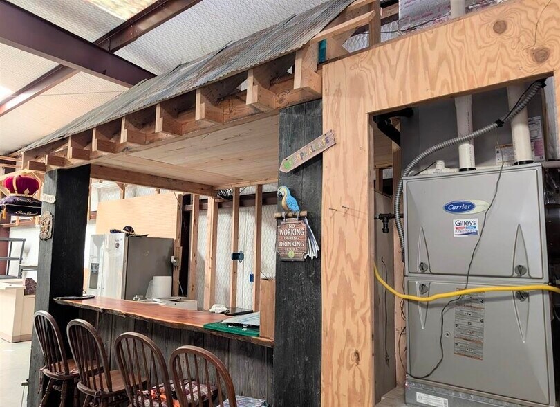 More Photos Of 115 Royal St, West Monroe Industrial For Sale