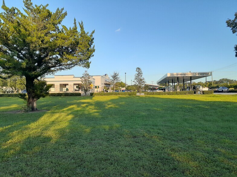 More Photos Of W 25TH St @ W Airport Blvd, Sanford Land For Sale