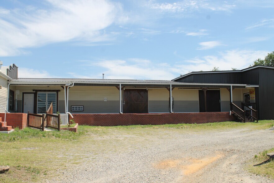 Primary Photo Of 1523 Salisbury Rd, Statesville Showroom For Lease