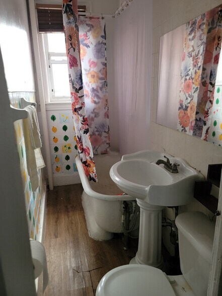 More Photos Of 1349 57th St, Brooklyn Apartments For Sale