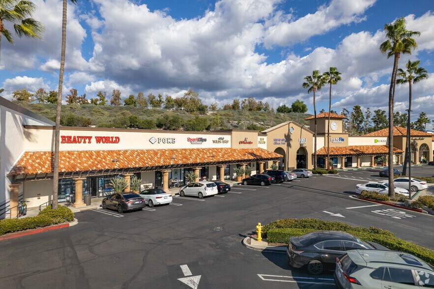 More Photos Of 26731-26771 Portola Pky, Foothill Ranch Unknown For Lease
