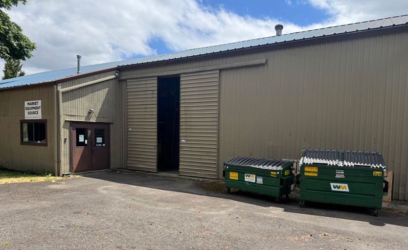 More Photos Of 4040 SE Wister St, Portland Warehouse For Sale